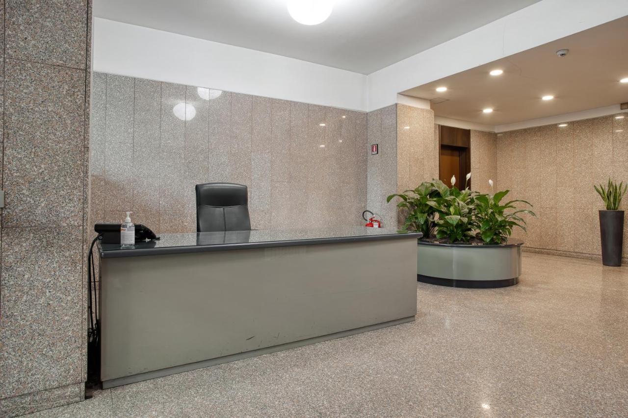 Joivy Vibrant 2Bed Apt With Balcony Milán Exteriér fotografie