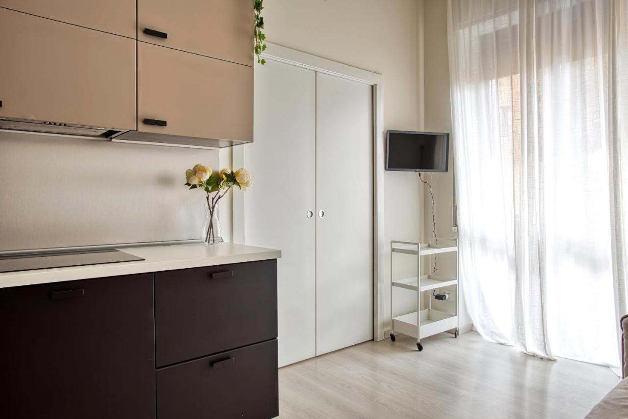 Joivy Vibrant 2Bed Apt With Balcony Milán Exteriér fotografie