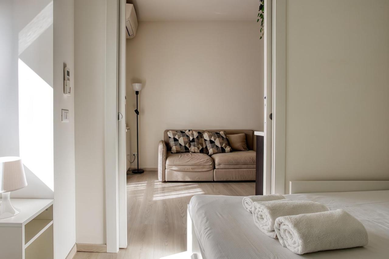 Joivy Vibrant 2Bed Apt With Balcony Milán Exteriér fotografie